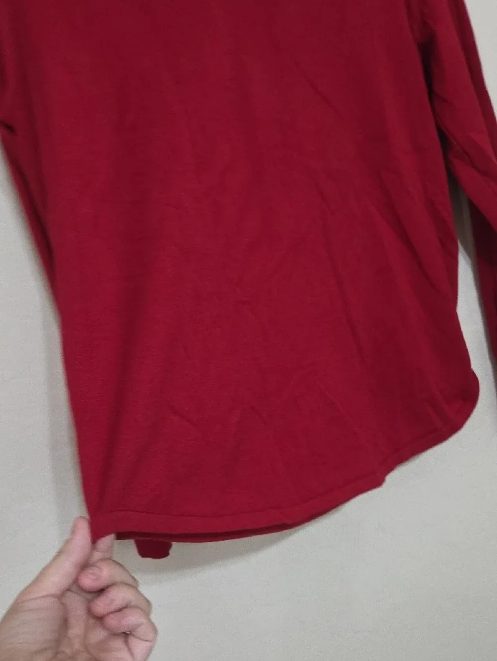 Chico's Red V‑Neck Long Sleeve Top